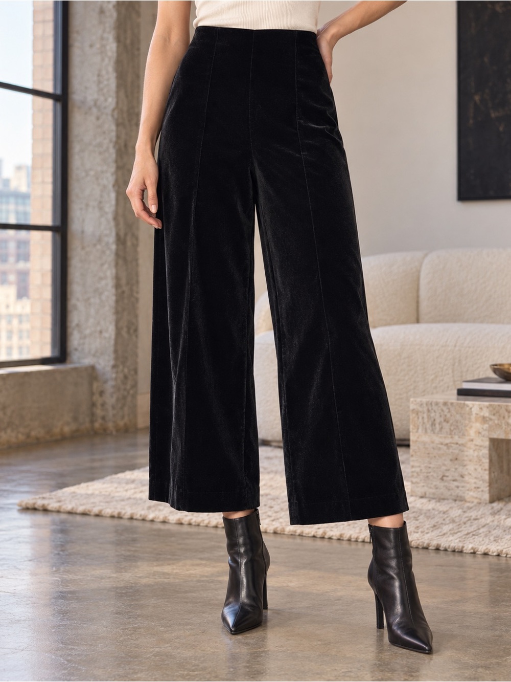Vintage Y2K Zara Black Velvet Wide Leg Pants Size M High Rise